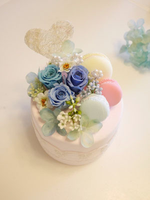 マカロンケーキと仏花アレンジレッスン Muu Heart プリザーブドフラワー アーティフィシャルフラワーアレンジメント