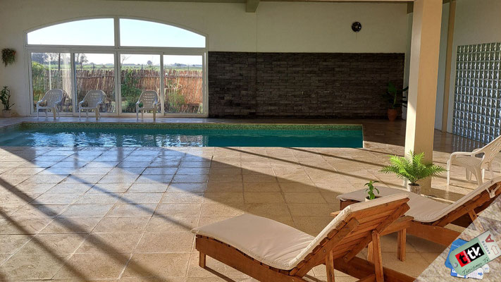 Howard Johnson Pergamino pileta interna