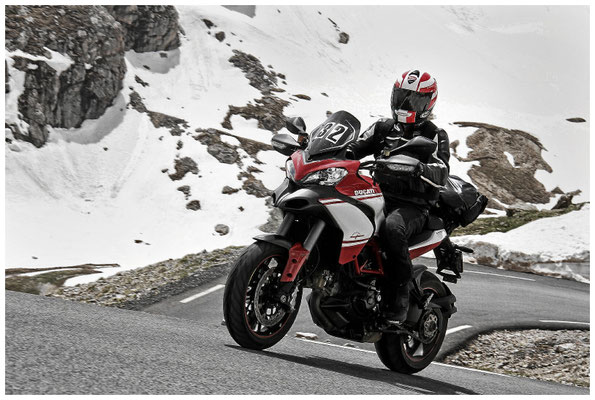 In den französischen Alpen mit der Ducati Multistrada Pikes Peak