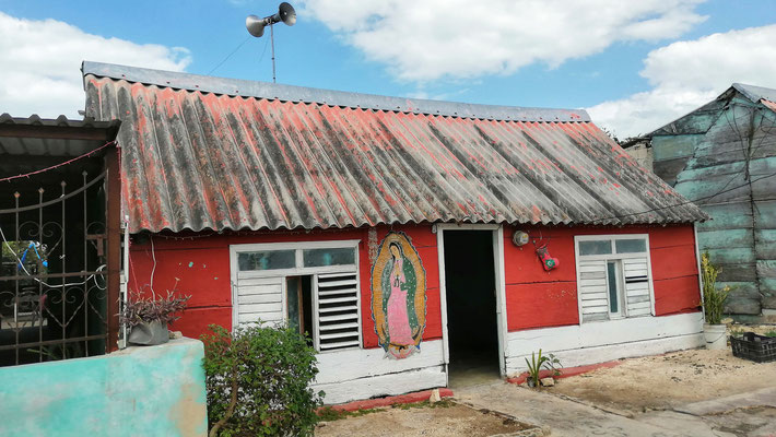 Maison colorée de Rio Lagartos