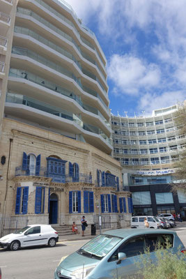 Sur la Tower Road