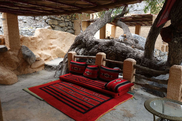 Salon extérieur du Al Nakhur Tourist hotel 