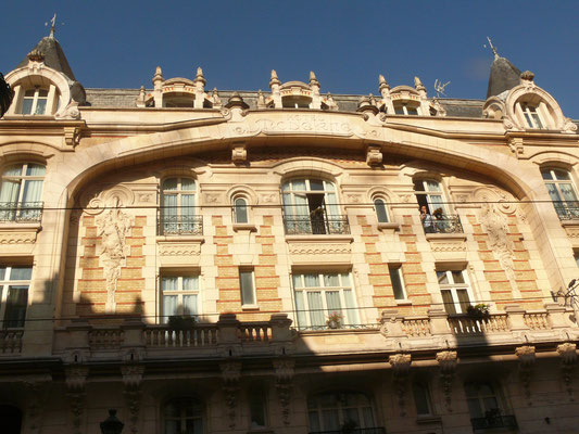 Hôtel Moderne, rue de la République