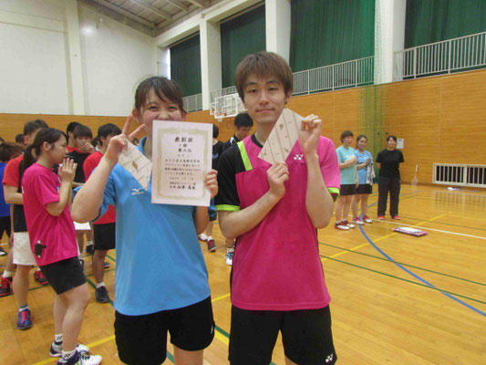 19学バド 島根大学バドミントン部