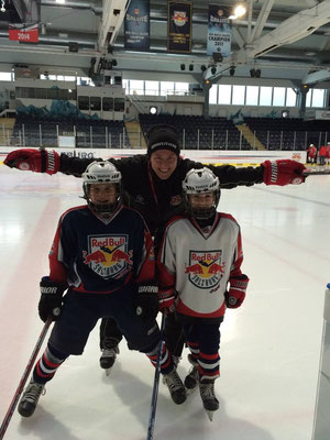 Panci Panci Internationale Ice Hockey School