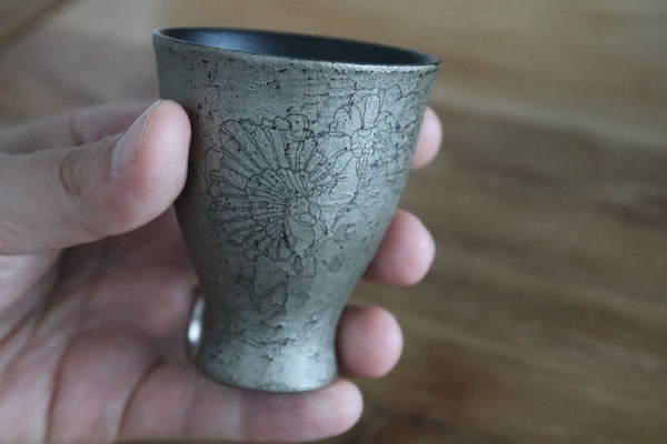 Evening garden sake cup by Sayo Kuroki
