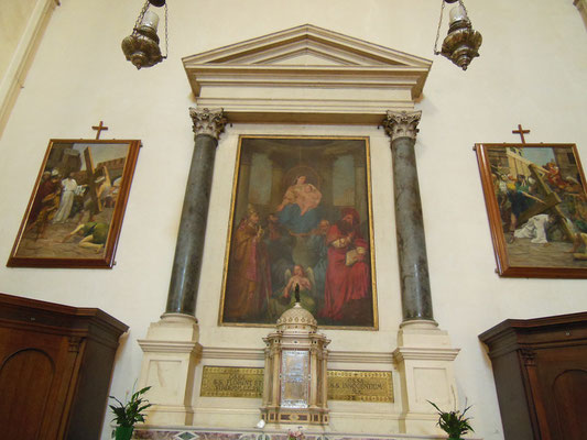 福者エンリコ・ダ・ボルツァーノの祭壇 (Altare del Beato Enrico da Bolzano)
