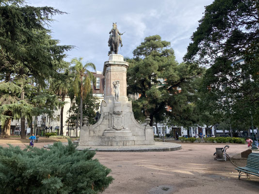 Der Plaza Zabala, gerade vor unserer Haustür