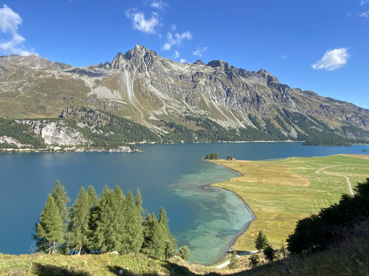 Am schönen Silsersee