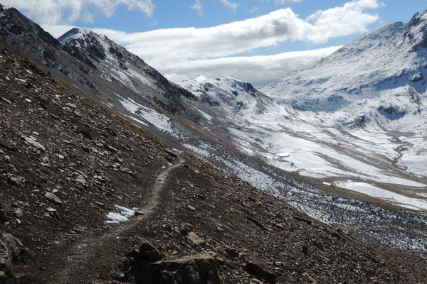 Engadin...spätherbstliche Wanderung von Pontresina über die Fourcla Pischa