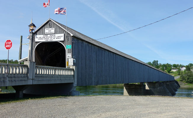 Die längste gedeckte Holzbrücke