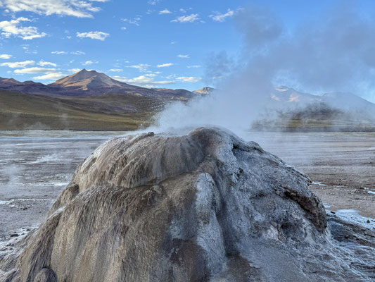 Cool, diese rauchenden Hügel