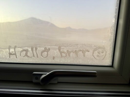 ...ist es am Morgen bitterkalt
