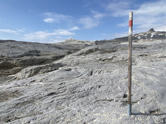 Dort vorne steht die Hütte...