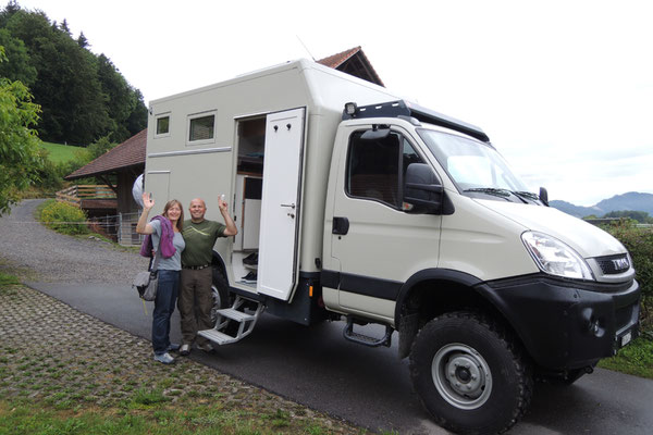 Tschüss, wir fahren jetzt nach Island...