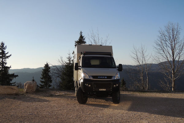 Durch den Jura fahren wir Richtung Frankreich