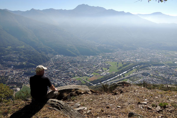 Ausflug ins Tessin...Blick hinunter nach Bellinzona