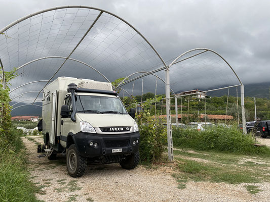 ...dürfen wir den Iveco parkieren