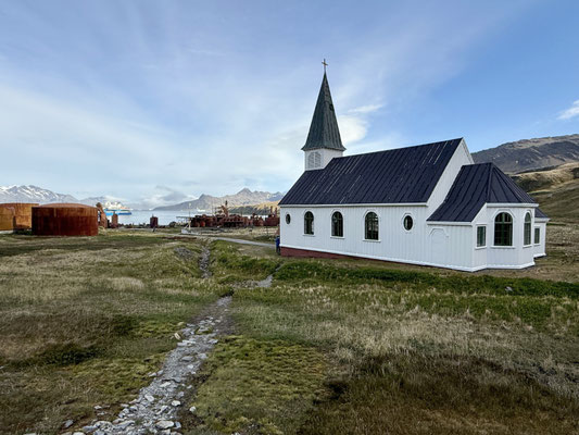 ...und eine Kirche