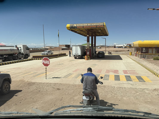 Kein Diesel, Tankstelle ausser Betrieb...