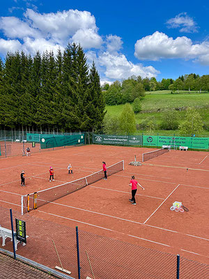 Offene Tennis-Spielstunde für Kinder und Jugendliche am 15.05.2026