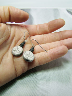 bijoux d'oreilles en céramique raku craquelée
