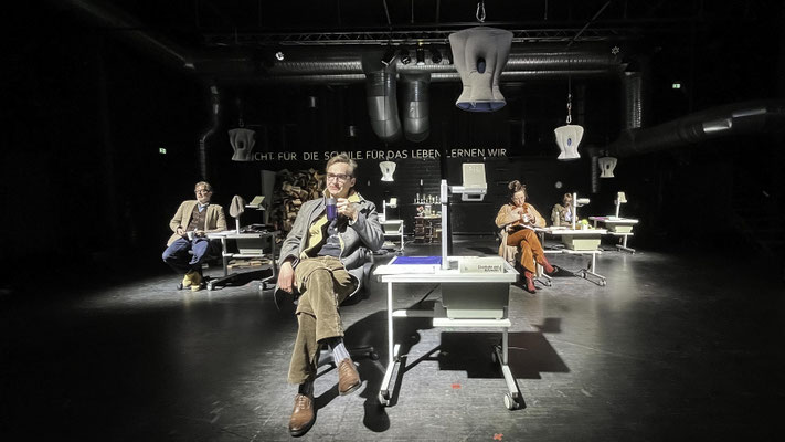 Lehrerzimmer | Schlosstheater Celle 2024