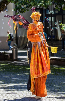 Stelzenläufer Stuttgart und Umgebung zur Silberhochzeit