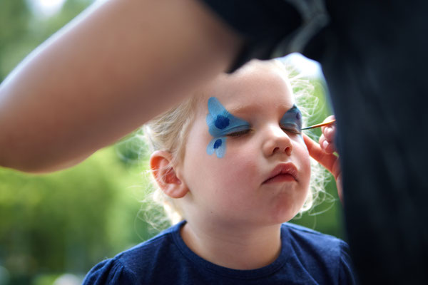 Die Zauberer Sommerfest bieten beste Unterhaltung bei Ihrer Betriebsfeier, Betriebsfest, Showacts für Ihre Firmenfeier ist Faszination auf Ihrem Sommerfest, Jahresfeier, Jubiläum, Mitarbeiterfeier, Artist & Walking Acts zum Sommerfest jetzt buchen. 