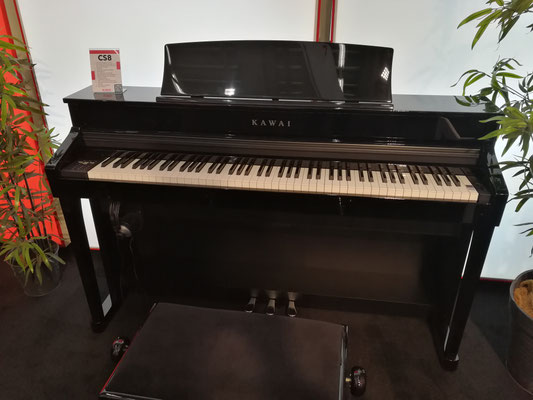 Kawai CS 8