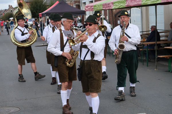 Les musiciens sont allés d'un bout à l'autre de la réderie