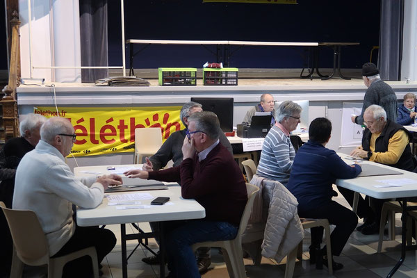 Le concours de belote proposé par l'UNC
