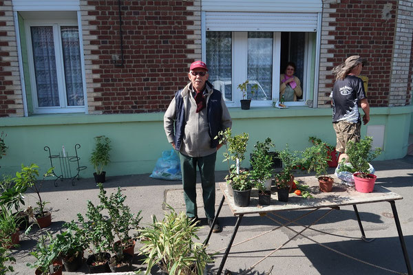 Le jardinier, Gérard a toujours autant de succès à l'entrée de la réderie