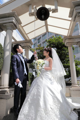 大阪、神戸、京都、撮って出しエンドロール、写真撮影、記録ビデオ、おすすめ、結婚式moviesにお任せ。持ち込みカメラマン、外注カメラマン