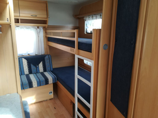 Etagenbett Für Wohnwagen : Vermietung wohnwagen dethleffs tk etagenbett caravan auto bike