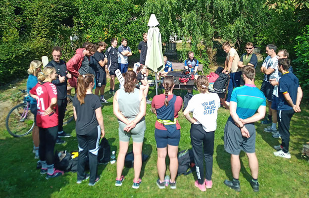 Sportlehrertruppe