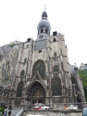 Kathedrale Notre-Dame von Dinant