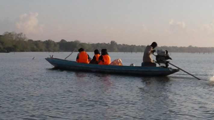  Thale Noi lake Tour