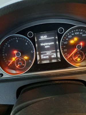 Wegfahrsperre aktiv VW Passat / Golf - Auto Springt nicht an und stirbt ab