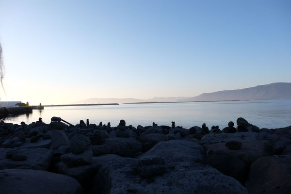 Hafen von Reykjavik im Sonnenuntergang