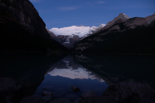 Lake Louise morgens um halb 7