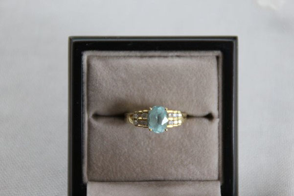Paraiba Turmalin, 9x7 mm, 2,00 ct