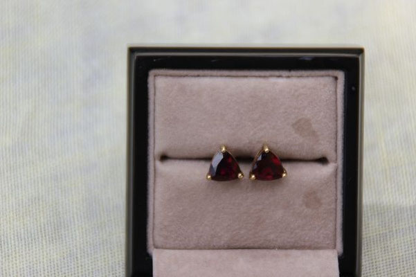 2 x Rhodolith Granat, Brasilien, 8 mm, 3,55 ct