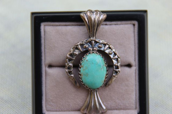 Grüner Türkis, China, 18x13 mm, 6,75 ct