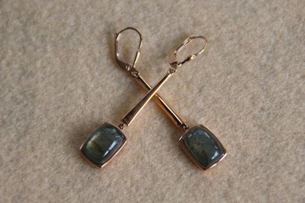2x kupferfarbener Maniry-Labradorit, 12x8 mm, 8,55 ct