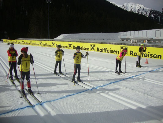 gespanntes Warten auf den Start für die Jüngsten..