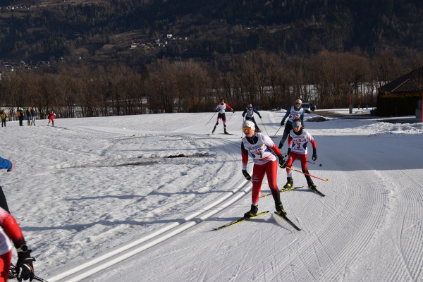 nach Runde 1 liegen unsere 3 Mädels vor den beiden Lavanter Damen