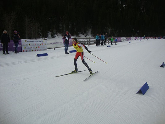 Julia beim Zieleinlauf