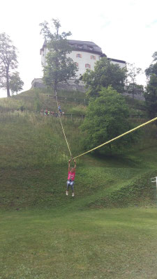 flying girlie 2