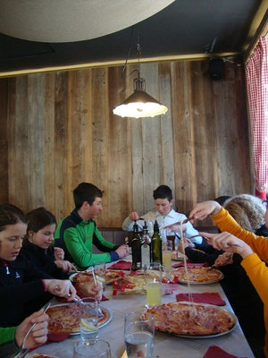 wenn´s Futter gibt, wird´s leiser